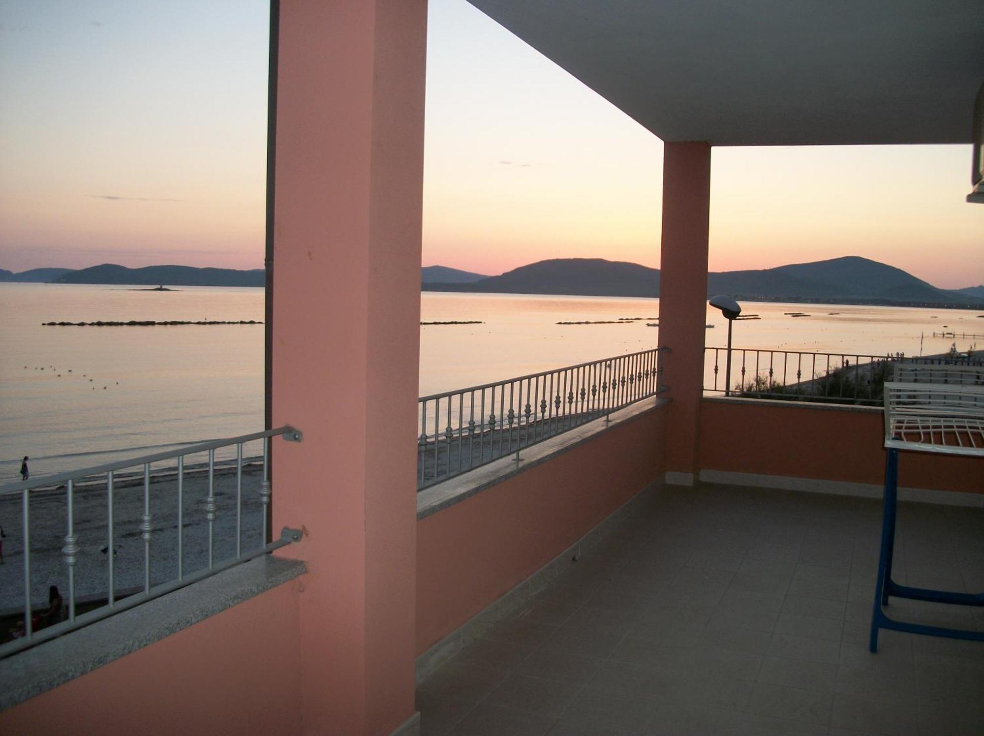 Guest House Sea Rooms Alghero Buitenkant foto