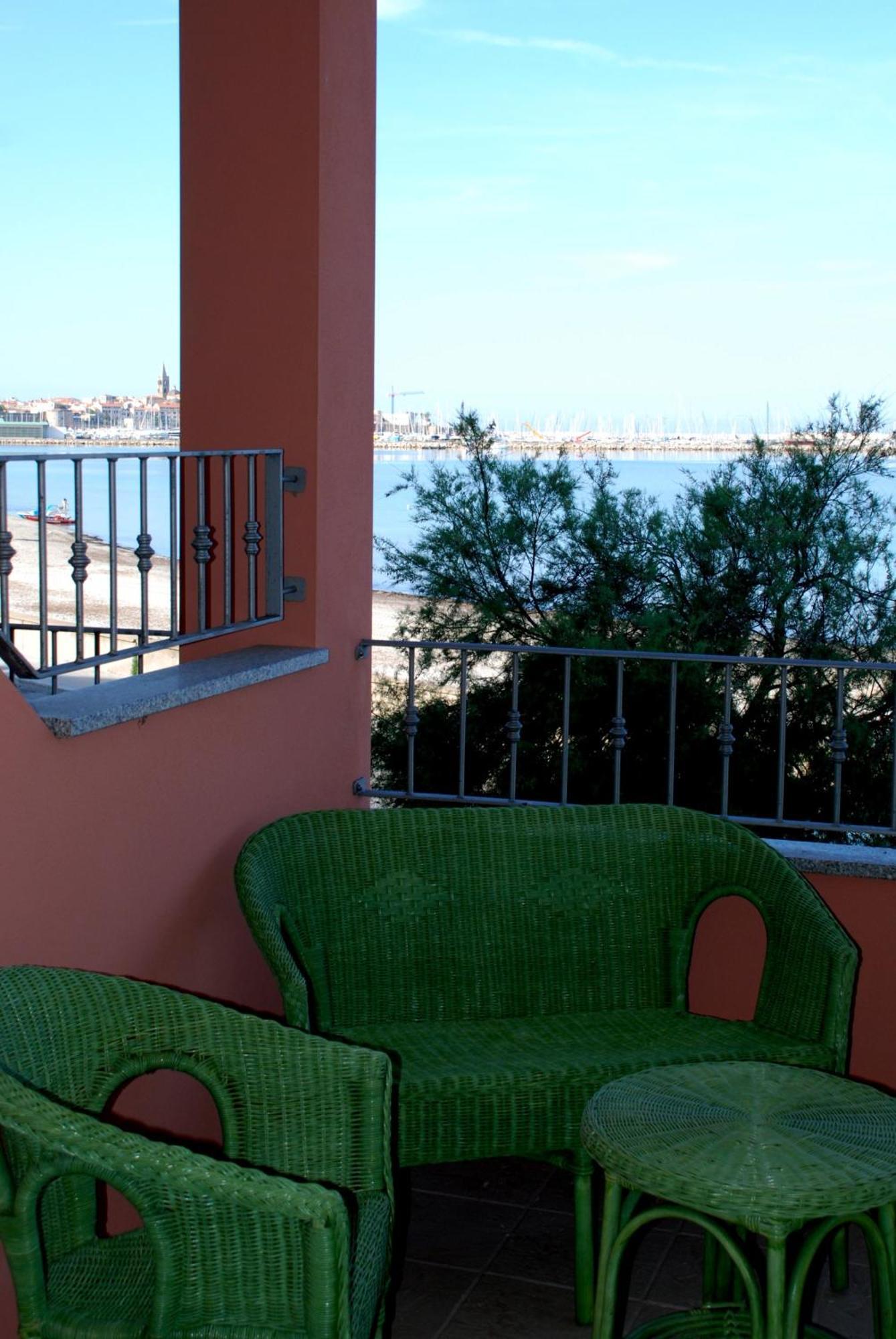 Guest House Sea Rooms Alghero Buitenkant foto