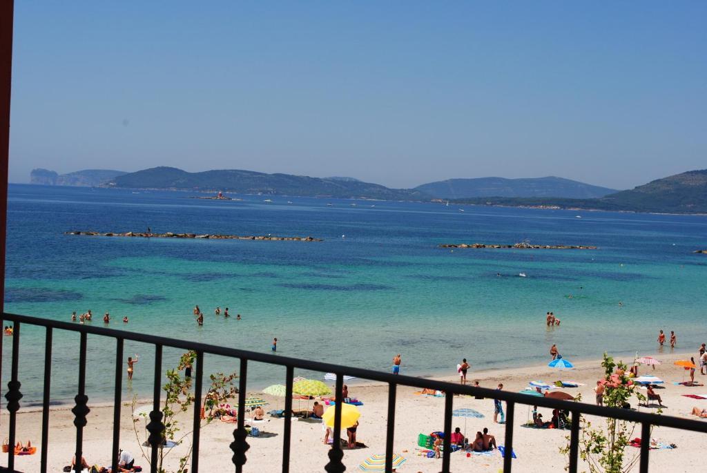 Guest House Sea Rooms Alghero Kamer foto