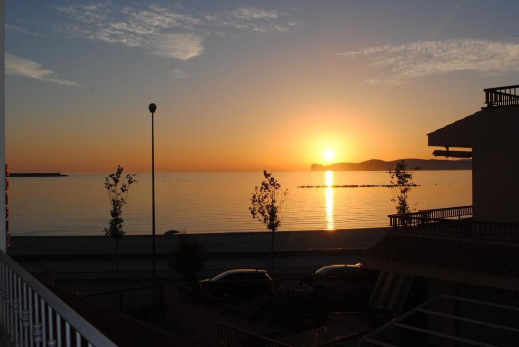 Guest House Sea Rooms Alghero Buitenkant foto